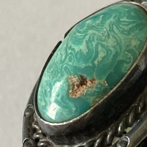VTG Ring Southwestern Native OLD Green Stone Rope Natural Inclusion Hole 5.5 - Picture 6 of 9